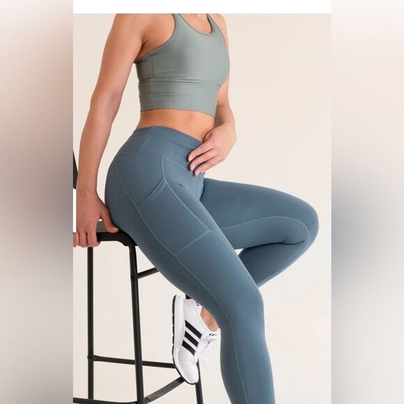 Pro-Fit Basic High Waist Tummy Control Butt Lifting Legging in MAUVE PINK - Picture 6 of 10